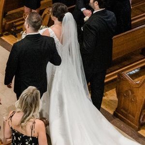 Wedding veil cathedral length